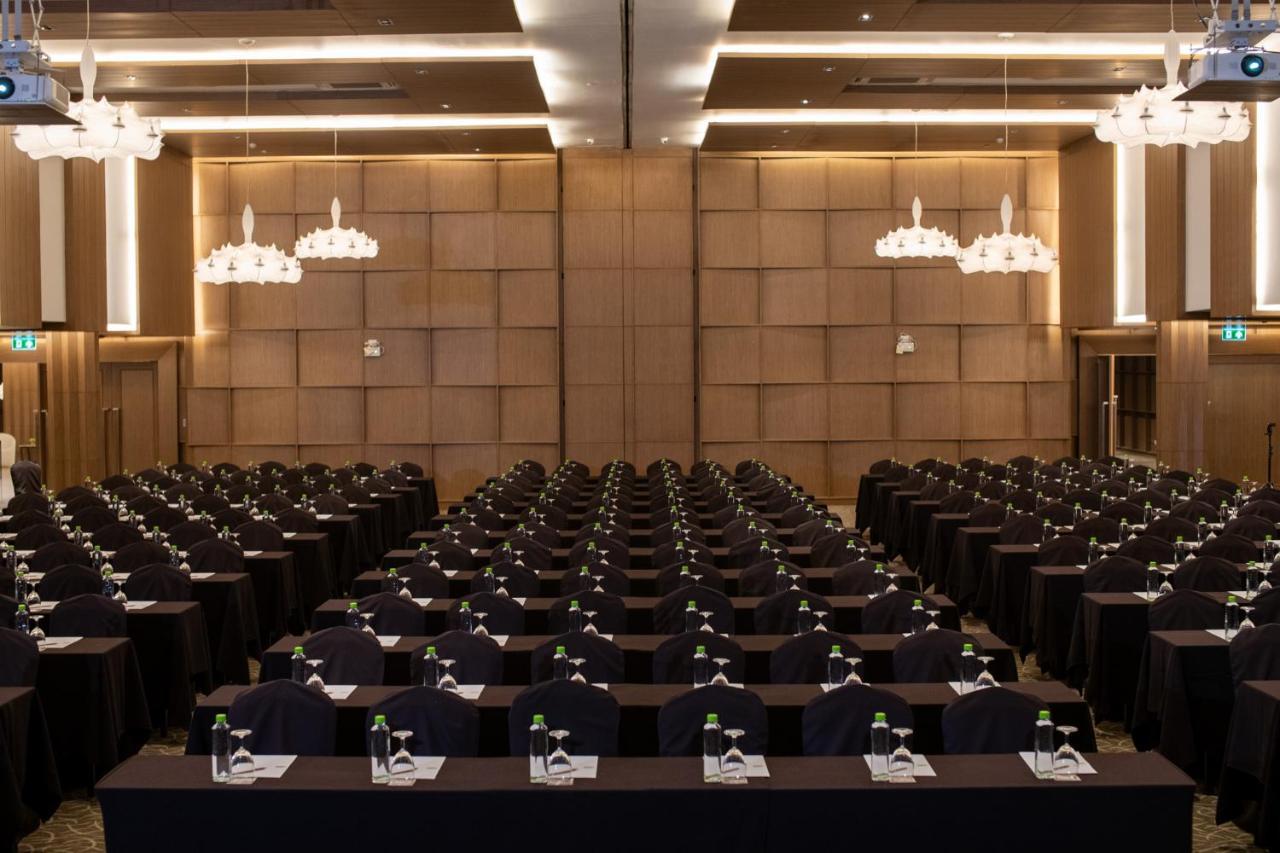 S Ratchada Leisure Hotel - Sha Plus Bangkok Eksteriør bilde The Grand Ballroom